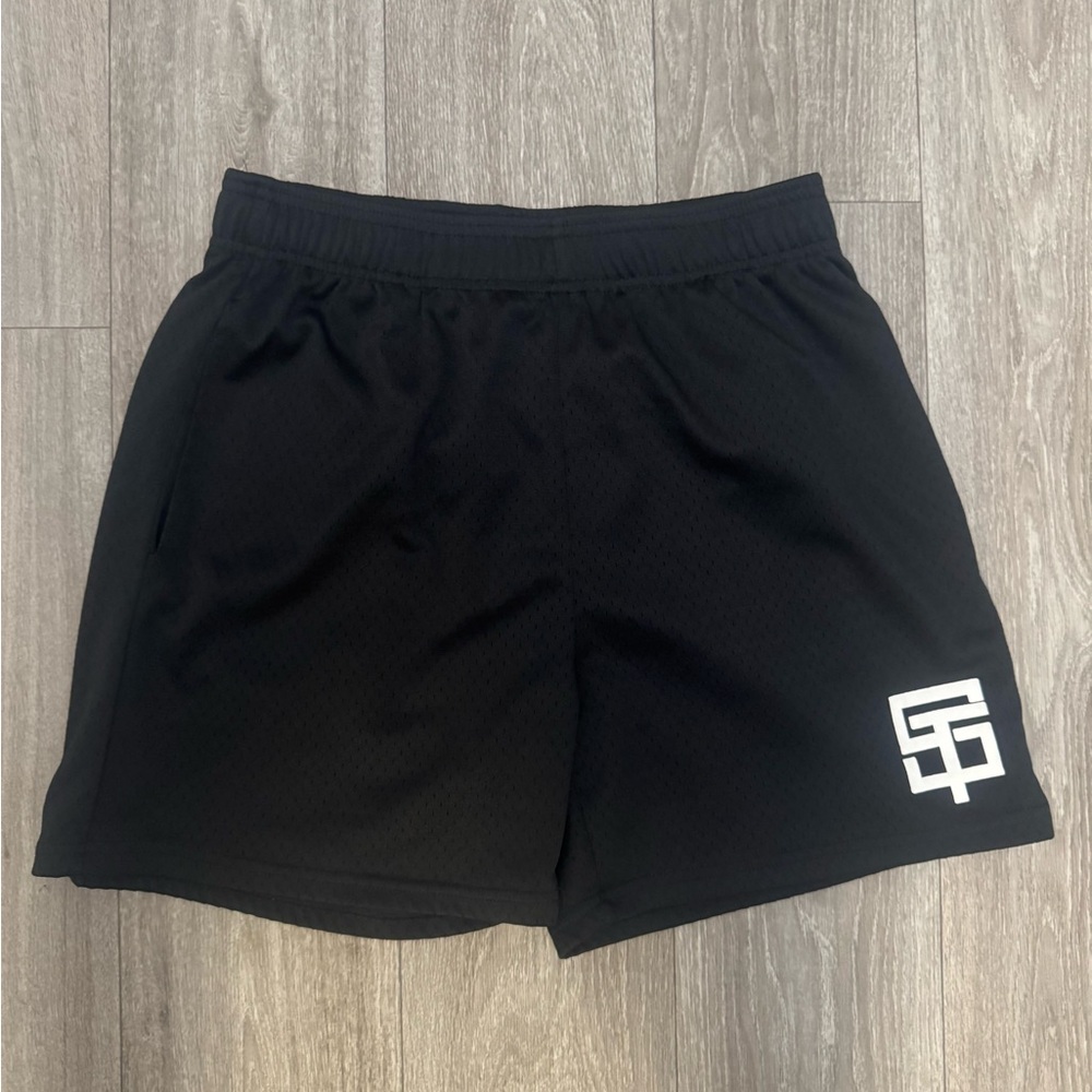 Black Athletic Men's mesh shorts